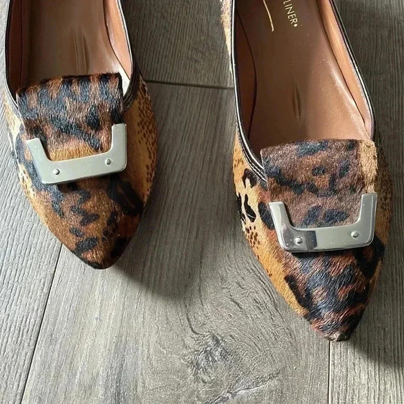 Donald Pliner NILA Calf Hair Animal  Print Patent Leather Low Wedge Size 10- EUC - Picture 5 of 10